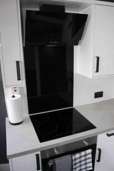 אברדין Executive Top Floor 1 Bedroom Apartment מראה חיצוני תמונה