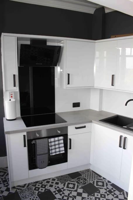 אברדין Executive Top Floor 1 Bedroom Apartment מראה חיצוני תמונה