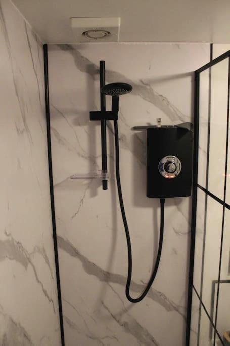 אברדין Executive Top Floor 1 Bedroom Apartment מראה חיצוני תמונה